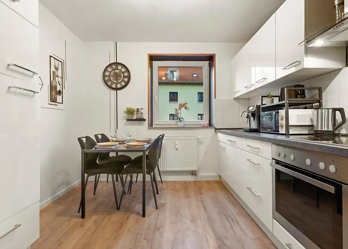 Stilvolles Wohlfuehl-apartment Mit Balkon Apartament