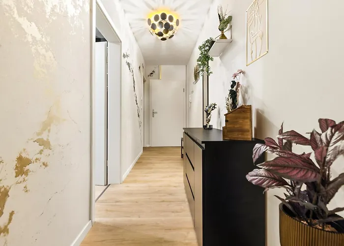Stilvolles Wohlfuehl-apartment Mit Balkon